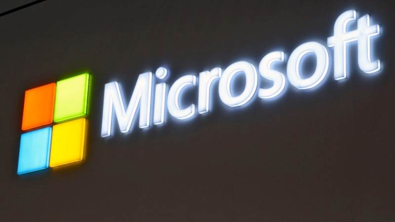 Microsoft: Code flaw used to hack into emails