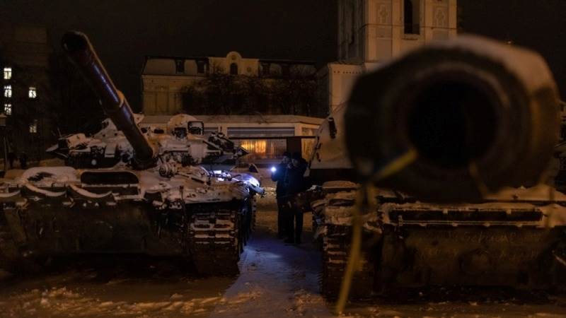 UK analyzing Russian tanks destroyed in Ukraine