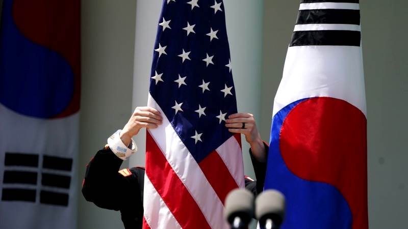 Seoul hails US submarine visit for first time in 42 yrs