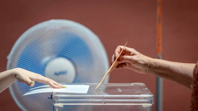 Polls close in Spain’s snap election