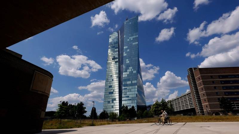 ECB: Demand for loans fell ‘strongly’