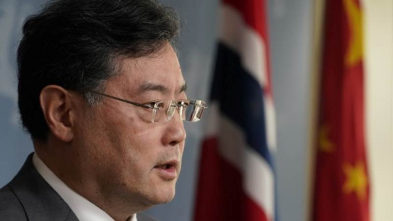 China dismisses FM Qin, reinstates Wang