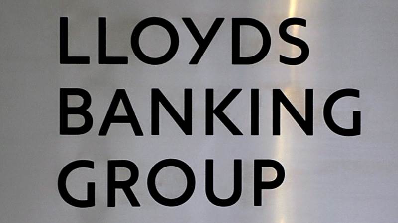 Lloyds: Q2 net income £4.5 billion, up 7%