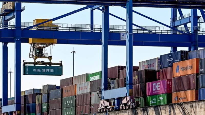 German trade surplus up to €18.7 billion in June