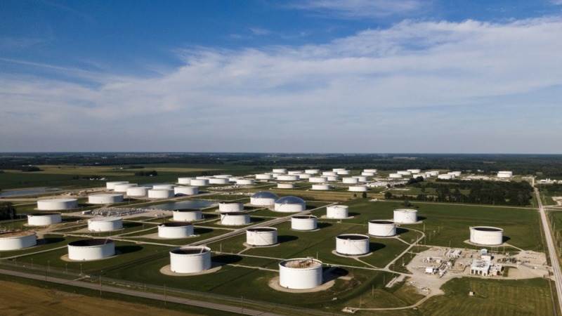 EIA: US crude inventories up 5.9 million barrels