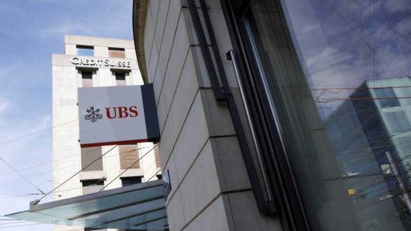 UBS jumps 5% as it ends SNB protection, liquidity backstop