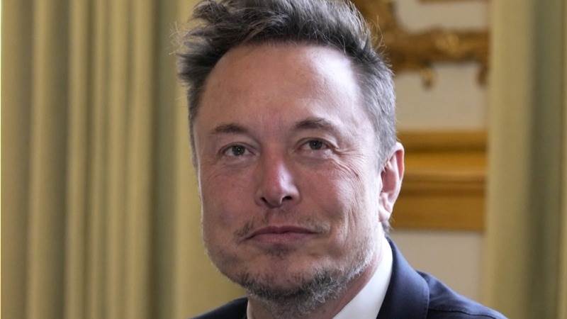 Musk: Tesla, SpaceX helping Hawaii amid wildfires