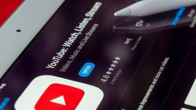 US senators urge FTC to probe YouTube over privacy breaches