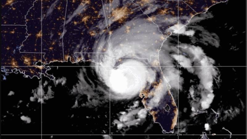 Hurricane Idalia raised to ‘extremely dangerous’ status