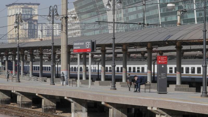 Moscow’s Kiyevsky railway station evacuated over bomb threat