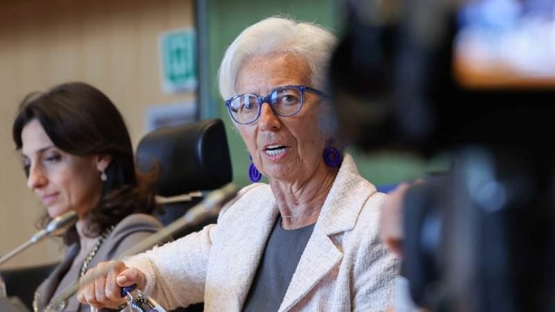 Lagarde: Communication essential in anchoring expectations