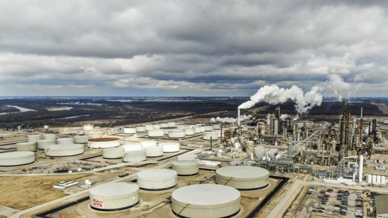 US oil inventories reportedly down by 5.52M barrels