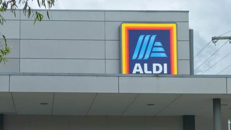 Aldi to open 500 more stores in UK