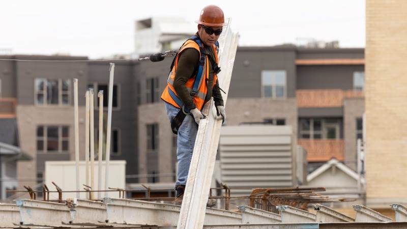 US construction spending down 0.1% in August