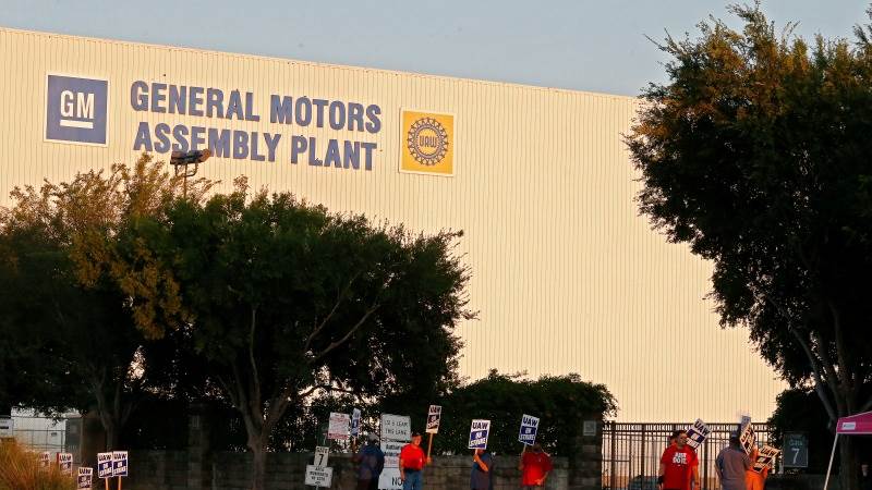 UAW labels GM’s offer ‘insulting’