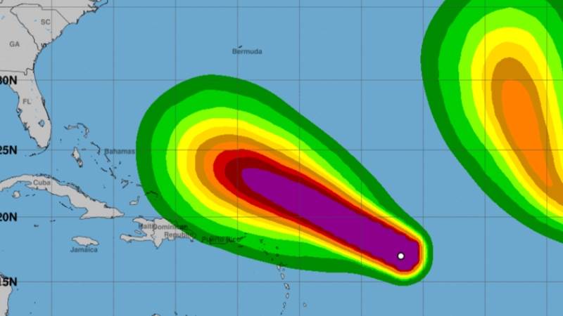 Lee becomes category 5 hurricane as it nears Caribbean