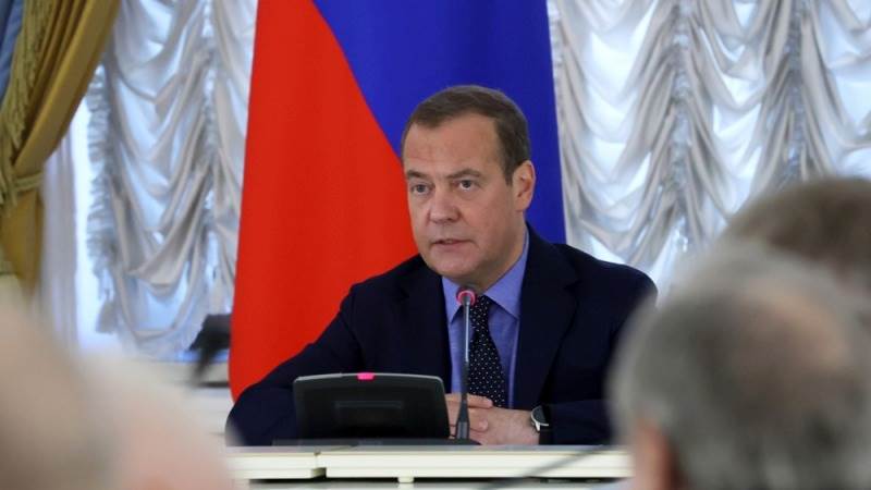 Medvedev stresses ‘courage’ of Donbass voters