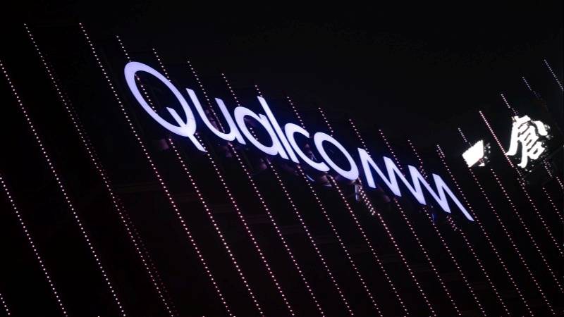 Apple, Qualcomm extend chip deal for 3 years