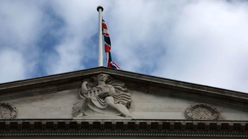 BoE’s Breeden: UK’s economic activity weak