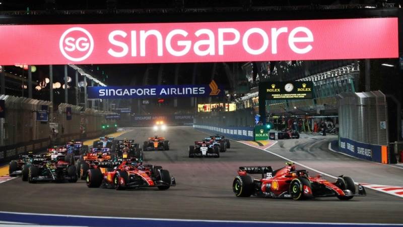 Sainz wins Singapore Grand Prix