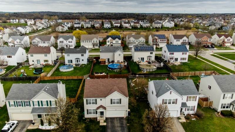 US housing starts down 11.3% in August