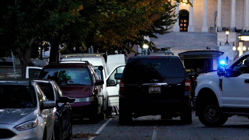 US Capitol Police evacuates HQs over ‘suspicious vehicle’