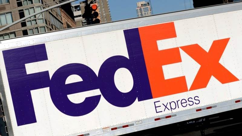 FedEx reports revenue of $21.7B in Q1