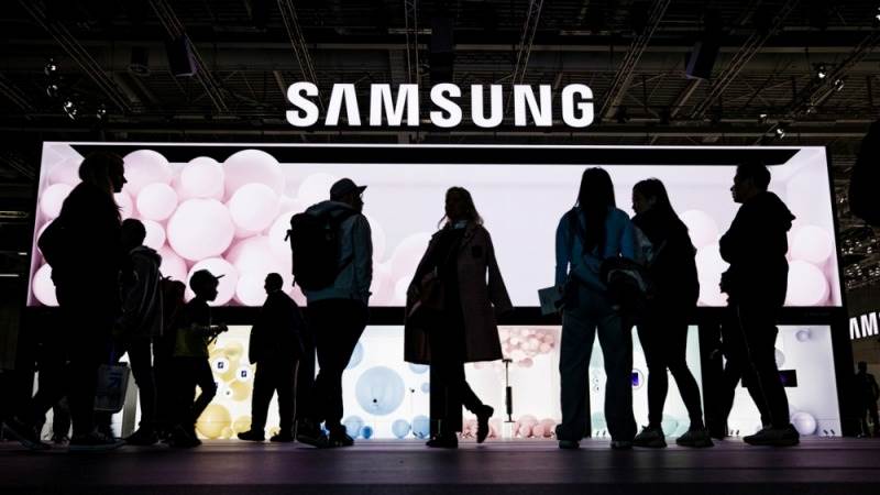 Samsung to reportedly start laptop production in India