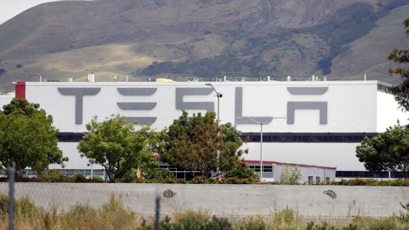 EEOC sues Tesla over alleged racism at Fremont site