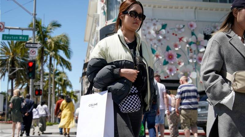 US consumer confidence decreases in September