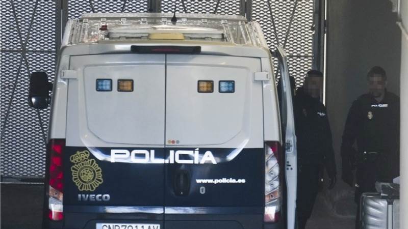 7 killed in nightclub in Spain