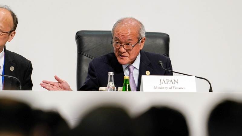 Japan’s Suzuki: Tokyo ready respond to excess currency moves