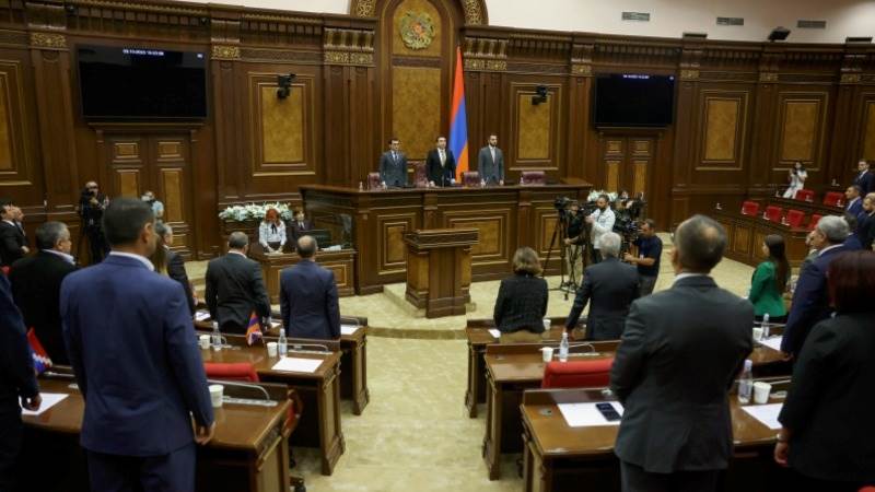 VDL praises Armenia’s ratification of ICC entry statute