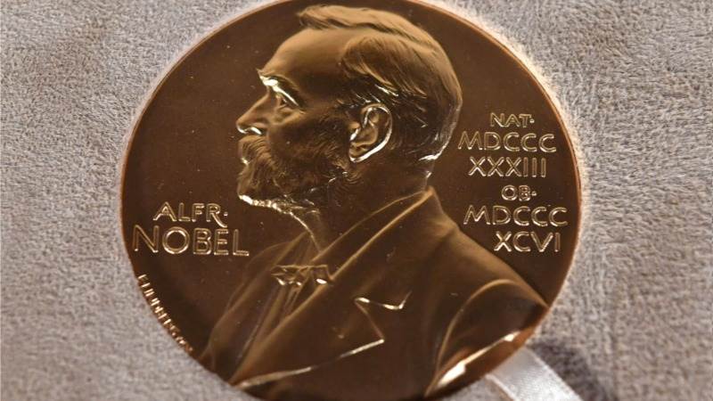 Trio wins Nobel Prize in chemistry