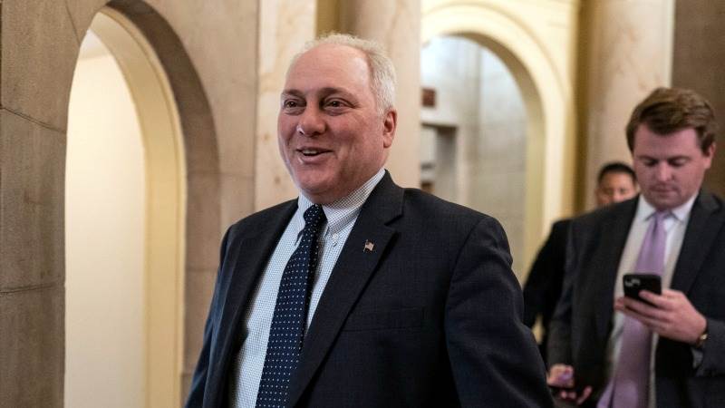 Scalise presents bid for House Speaker