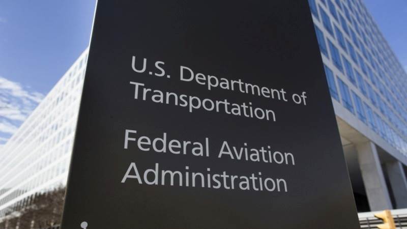 US warns airlines to monitor airspace over Israel