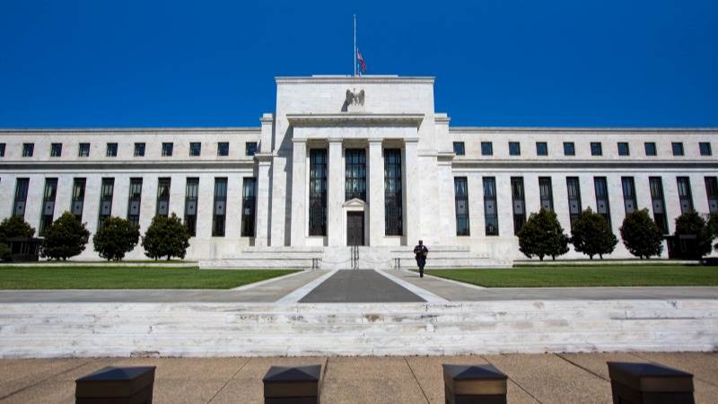 Fed committed to 2% inflation target, Waller says