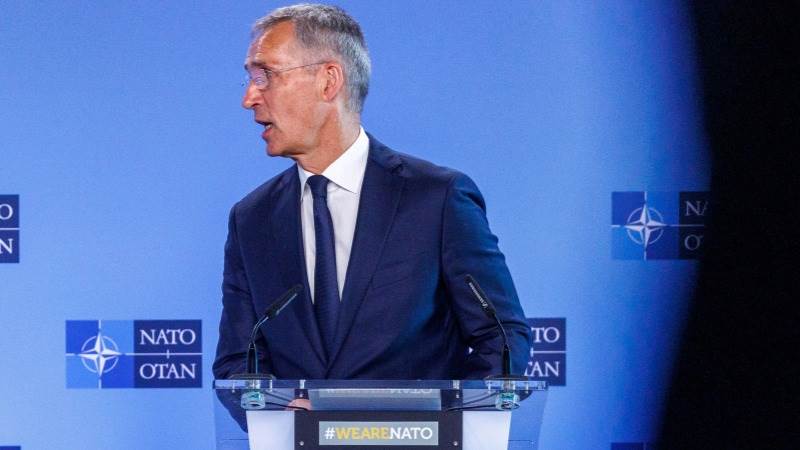 Stoltenberg: Russia’s nuclear rhetoric reckless, dangerous