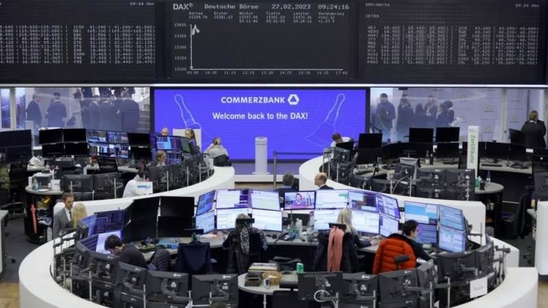 Europe mostly higher at close with data in focus