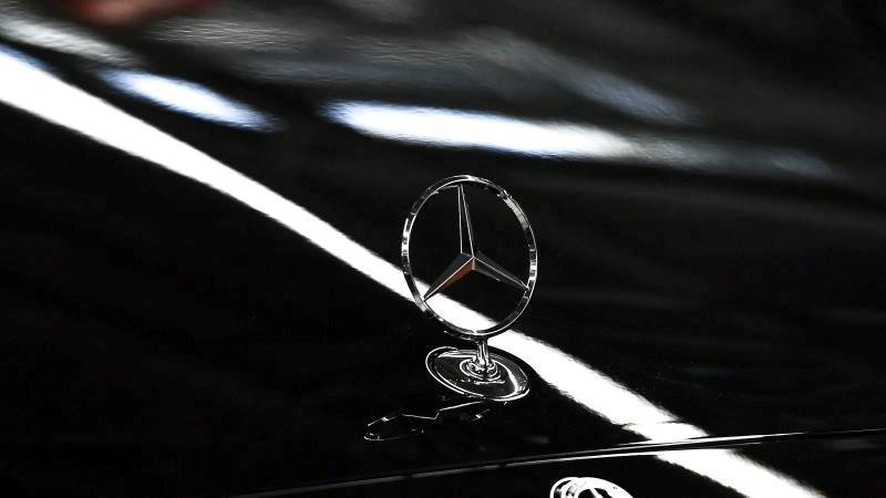 Mercedes-Benz Q3 revenue falls by 1.4% to €37.2B