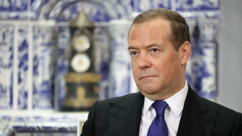 Medvedev says West is ‘tired of Ukraine’