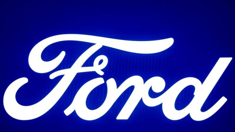 Ford slides over 11% after downbeat earnings