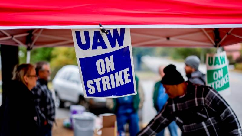 GM, UAW allegedly reach tentative deal to end strike