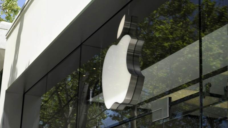 Apple loses bid to stop mass lawsuit in UK