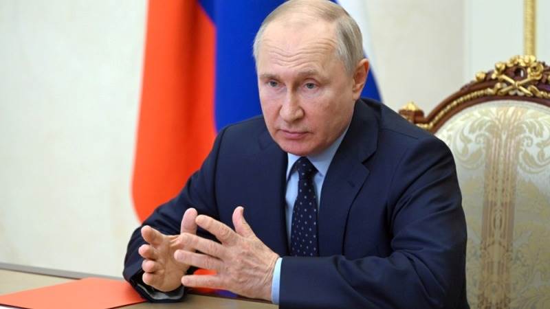 Putin: Ukraine selling arms to Middle East, including Taliban