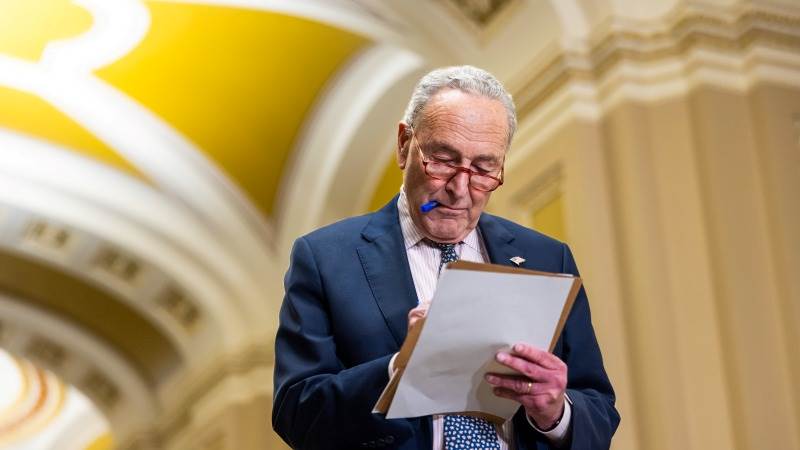 Schumer allegedly urges GOP to back new Ukraine aid