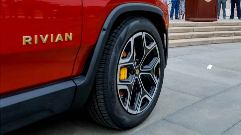 Rivian: Q3 revenues up 149% to $1.34 billion