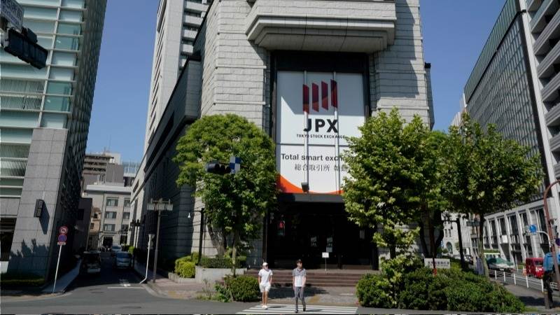 Japan’s Nikkei jumps 1.5% ahead of earnings