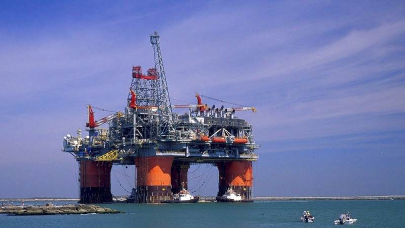 Baker Hughes: US oil rig count down by 2 to 494