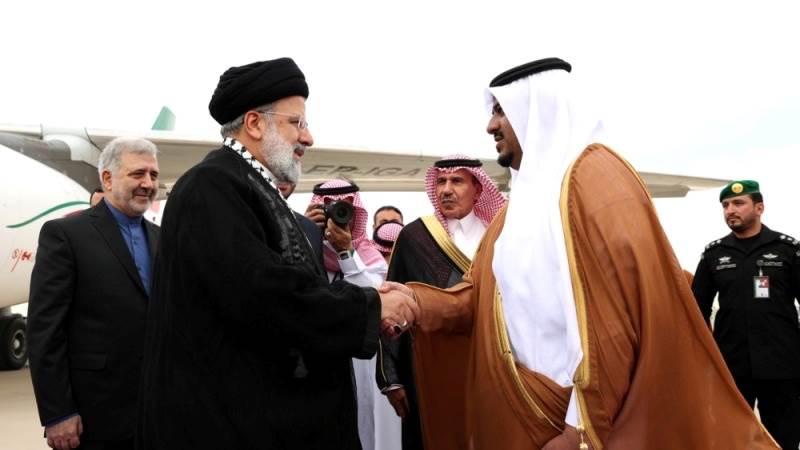 Raisi arrives in Saudi Arabia